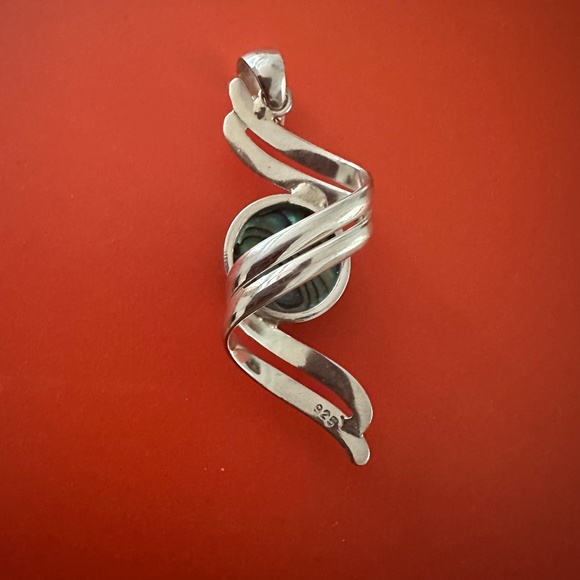 Spiral 925 Sterling Silver Abalone Pendant - Picture 2 of 4